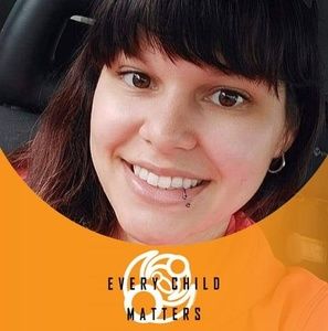 Meet your Posher, Jasmin